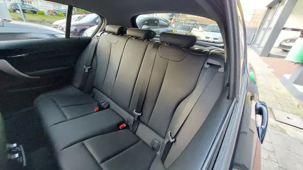 BMW 116 2013 - 8500 EUR, 239000 km - AUTO.MOTO.pt - 239000km - foto 12 de 15