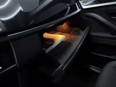 BMW 520 2015 - 19950 EUR, 244033 km - AUTO.MOTO.pt - 244033km - foto 44 de 46