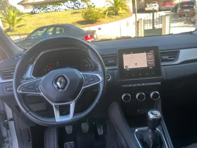 Renault Captur 2020 - 17490 EUR, 59000 km - AUTO.MOTO.pt - 59000km - foto 7 de 15