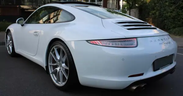 Porsche 911 2013 - 85750 EUR, 95500 km - AUTO.MOTO.pt - 95500km - foto 5 de 15