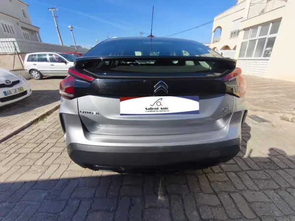 Citroën C4 2022 — foto 3 de 13
