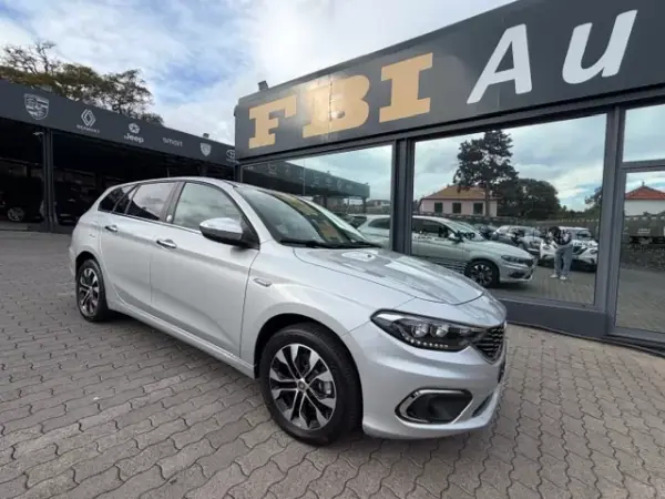 Fiat Tipo Station Wagon 2020 - 14900 EUR, 55800 km - AUTO.MOTO.pt - 55800km - foto 6 de 12