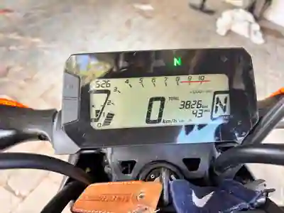 Honda Grom 2023 - 2900 EUR, 3826 km - 3826km - foto 4 de 5