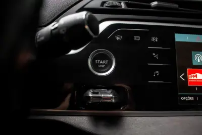 Citroën C4 Spacetourer 2019 - 10550 EUR, 304577 km - AUTO.MOTO.pt - 304577km - foto 19 de 45