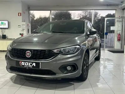 Fiat Tipo Station Wagon 2020 - 13490 EUR, 62200 km - 62200km - foto 1 de 25