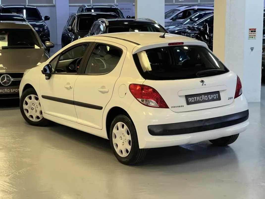 Peugeot 207 2010 - 6990 EUR, 125000 km - 125000km - foto 19 de 27
