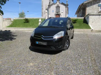 Citroën C4 Grand Picasso 2010 - 3490 EUR, 330000 km - AUTO.MOTO.pt - 330000km - foto 2 de 40
