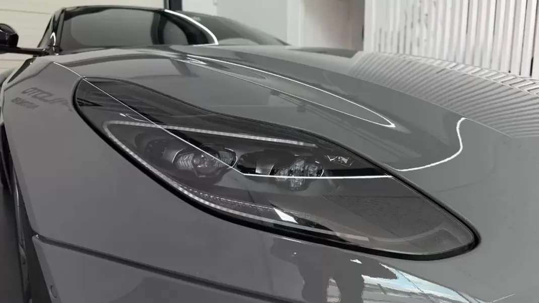 Aston Martin DB11 Coupé 2020 - 149990 EUR, 48409 km - 48409km - foto 13 de 38