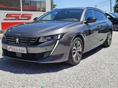 Peugeot 508 SW 2021 - 21500 EUR, 100130 km - AUTO.MOTO.pt - 100130km - foto 17 de 77