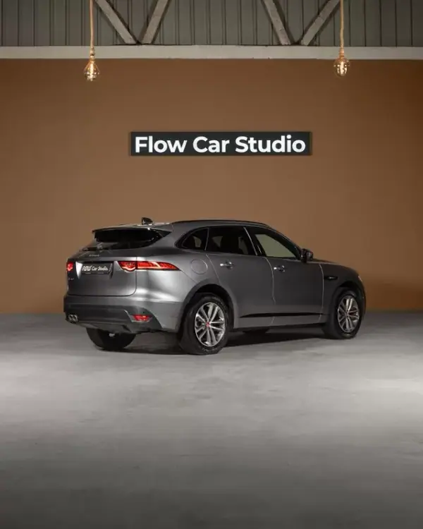 Jaguar F-Pace 2020 - 36950 EUR, 80000 km - AUTO.MOTO.pt - 80000km - foto 5 de 37