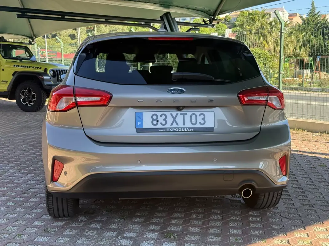 Ford Focus 2019 - 16900 EUR, 25404 km - AUTO.MOTO.pt - 25404km - foto 4 de 16