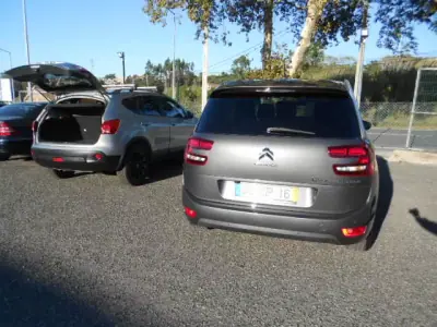Citroën C4 Spacetourer 2019 — foto 3 de 14