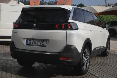 Peugeot 5008 2022 - 24480 EUR, 41620 km - AUTO.MOTO.pt - 41620km - foto 13 de 28