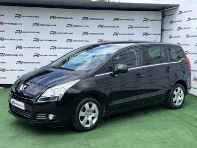 Peugeot 5008 2010 - 7500 EUR, 191000 km - AUTO.MOTO.pt - 191000km - foto 2 de 17
