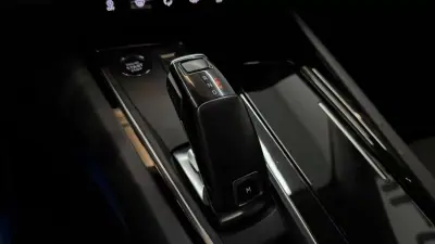 Peugeot 508 SW 2019 - 18000 EUR, 187431 km - AUTO.MOTO.pt - 187431km - foto 23 de 31
