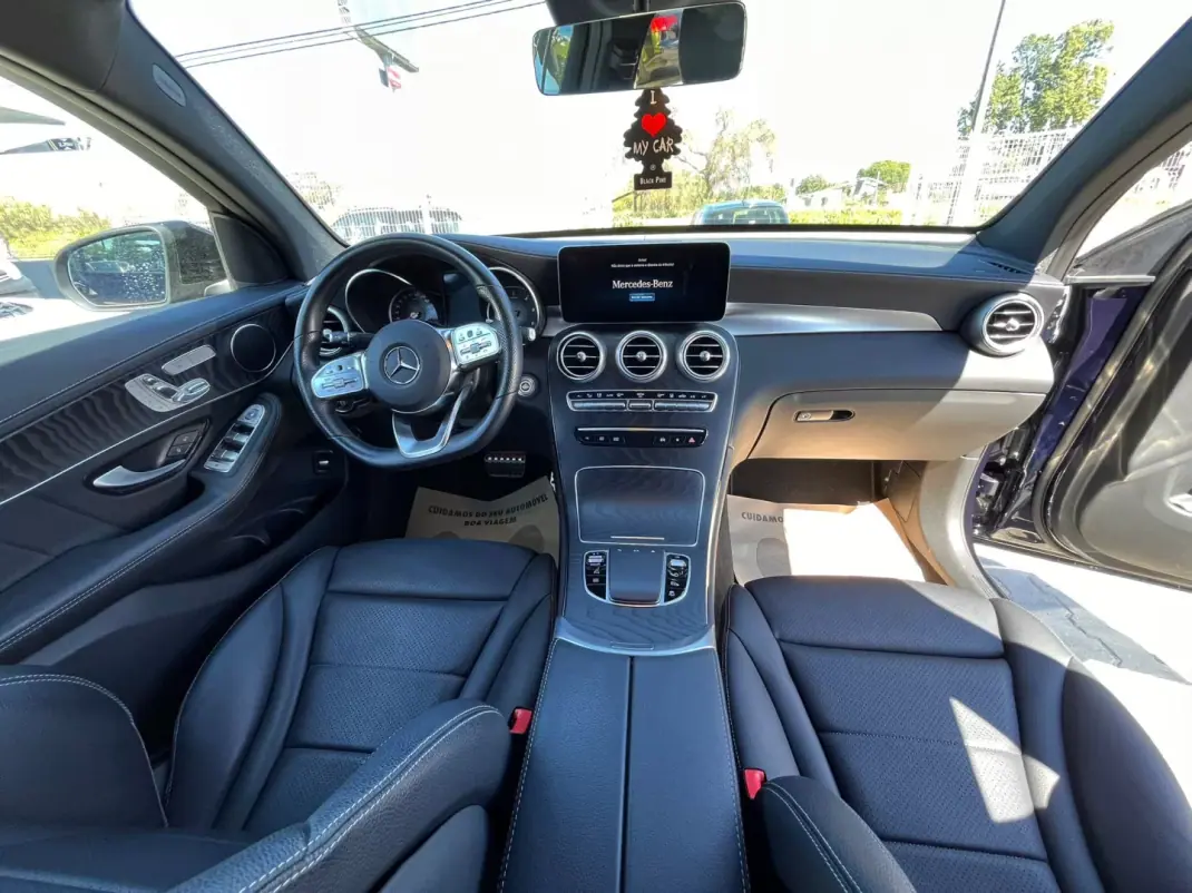 Mercedes-Benz GLC 300 2022 - 49990 EUR, 68000 km - AUTO.MOTO.pt - 68000km - foto 11 de 12