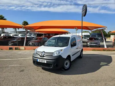 Renault Kangoo 2019 - 12450 EUR, 157608 km - 157608km - foto 1 de 10