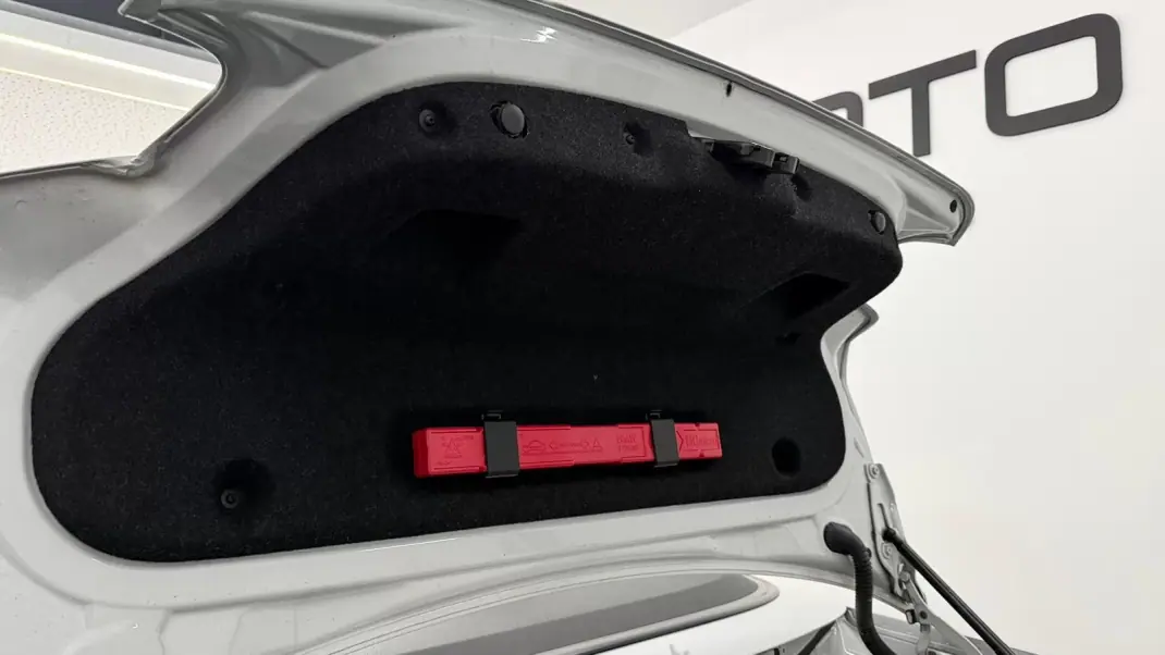 BMW 218 2016 - 19490 EUR, 108715 km - AUTO.MOTO.pt - 108715km - foto 16 de 35