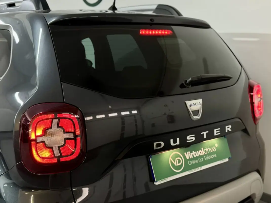 Dacia Duster 2020 - 15750 EUR, 128000 km - AUTO.MOTO.pt - 128000km - foto 19 de 60