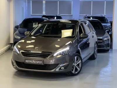 Peugeot 308 SW 2016 - 9990 EUR, 140000 km - foto 1 de 32