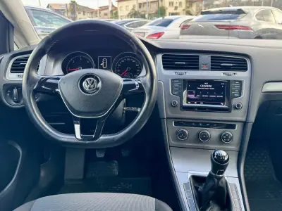 Volkswagen Golf Variant 2014 - 7999 EUR, 250000 km - AUTO.MOTO.pt - 250000km - foto 8 de 21