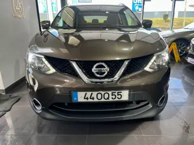 Nissan Qashqai 2014 - 12499 EUR, 176021 km - AUTO.MOTO.pt - 176021km - foto 6 de 28