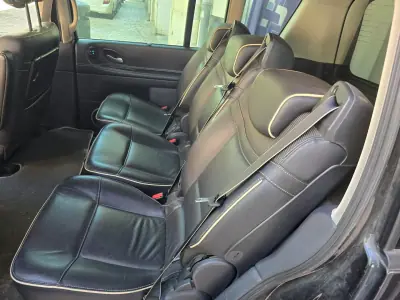 Renault Espace 2013 - 7999 EUR, 238595 km - AUTO.MOTO.pt - 238595km - foto 11 de 28