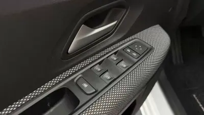 Dacia Sandero 2025 - 14990 EUR, 20225 km - AUTO.MOTO.pt - 20225km - foto 20 de 29