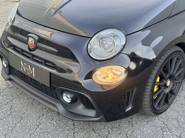 Abarth 595 2018 - 22500 EUR, 86000 km - AUTO.MOTO.pt - 86000km - foto 11 de 31