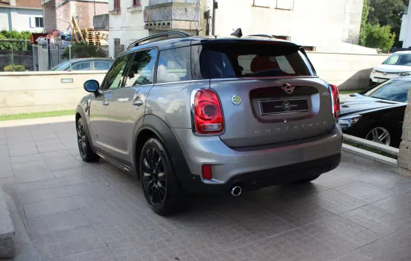 MINI Countryman 2018 - 17990 EUR, 177000 km - 177000km - foto 7 de 31