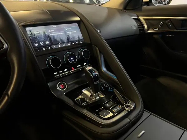 Jaguar F-Type 2019 - 47990 EUR, 45000 km - AUTO.MOTO.pt - 45000km - foto 19 de 47
