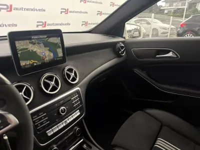 Mercedes-Benz A 180 2018 - 20990 EUR, 118769 km - AUTO.MOTO.pt - 118769km - foto 18 de 23