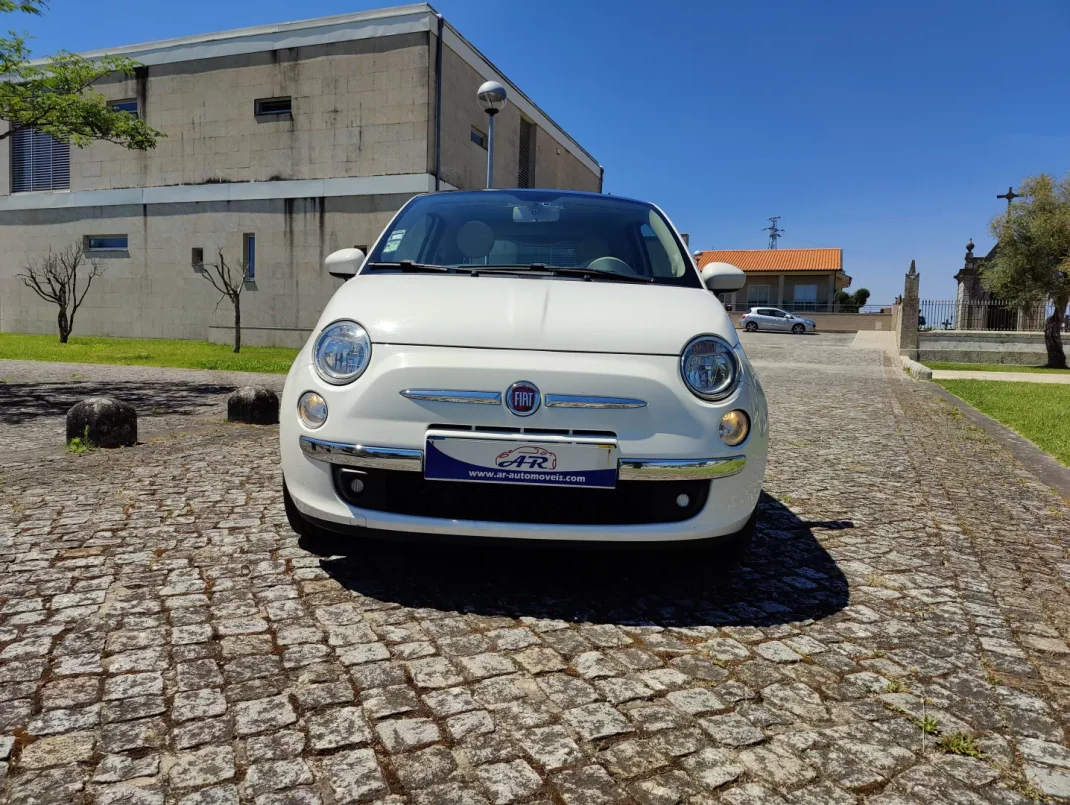 Fiat 500 2014 - 8950 EUR, 158132 km - AUTO.MOTO.pt - 158132km - foto 2 de 11