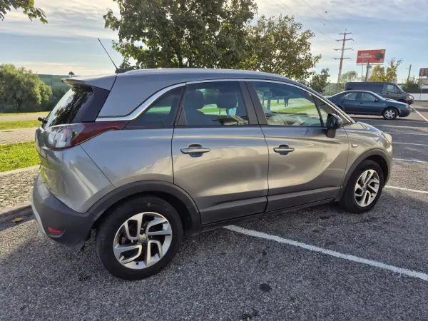 Opel Crossland X 2019 - 10450 EUR, 147430 km - AUTO.MOTO.pt - 147430km - foto 6 de 19