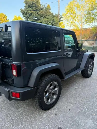Jeep Wrangler 2019 - 19900 EUR, 323000 km - AUTO.MOTO.pt - 323000km - foto 2 de 10