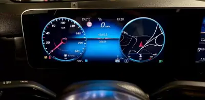 Mercedes-Benz CLA 180 2020 - 29250 EUR, 35489 km - AUTO.MOTO.pt - 35489km - foto 16 de 23