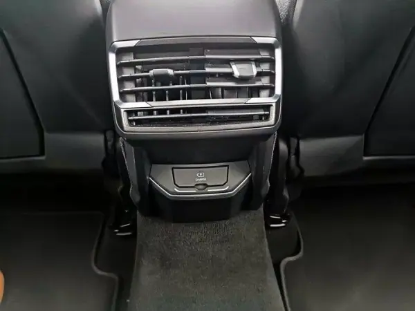 Lynk & Co 1 2022 - 29000 EUR, 29500 km - AUTO.MOTO.pt - 29500km - foto 22 de 30
