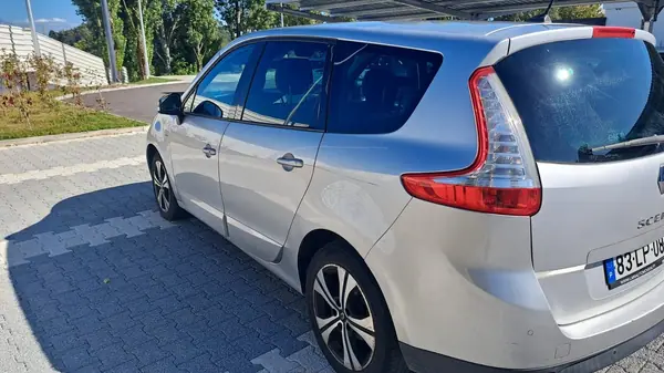 Renault Grand Scénic 1.5 dCi Bose Edition 7L 2011 Diesel