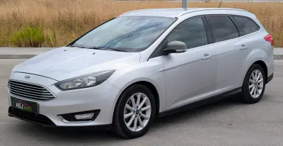 Ford Focus SW 2015 - 8500 EUR, 231741 km - AUTO.MOTO.pt - 231741km - foto 2 de 21