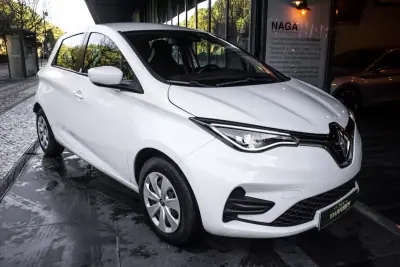 Renault Zoe 2020 - 12900 EUR, 44743 km - AUTO.MOTO.pt - 44743km - foto 6 de 38