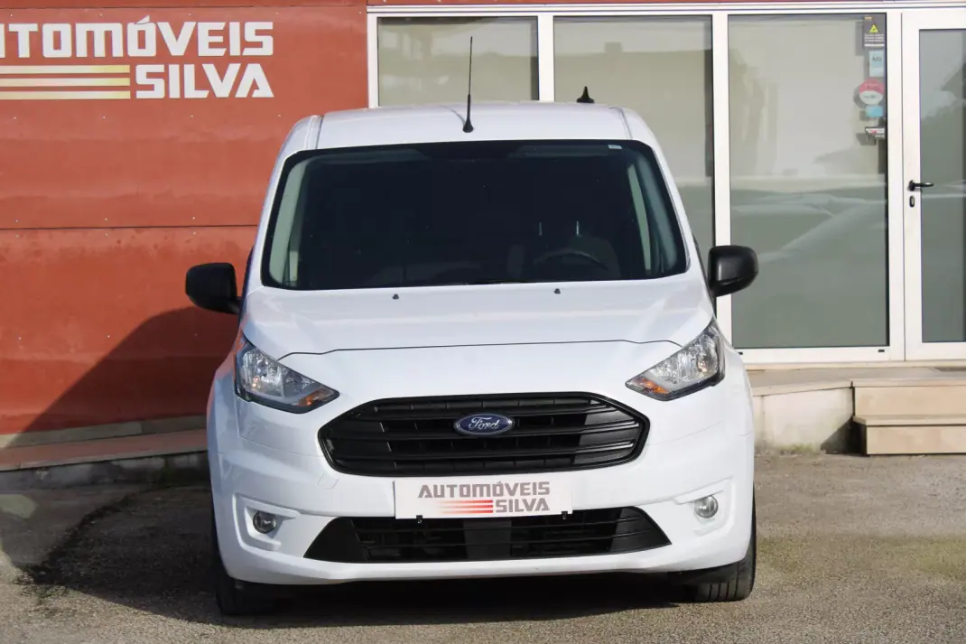 Ford Transit Connect 2021 - 13490 EUR, 172000 km - AUTO.MOTO.pt - 172000km - foto 5 de 22