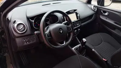 Renault Clio 2017 - 9950 EUR, 77000 km - 77000km - foto 12 de 35