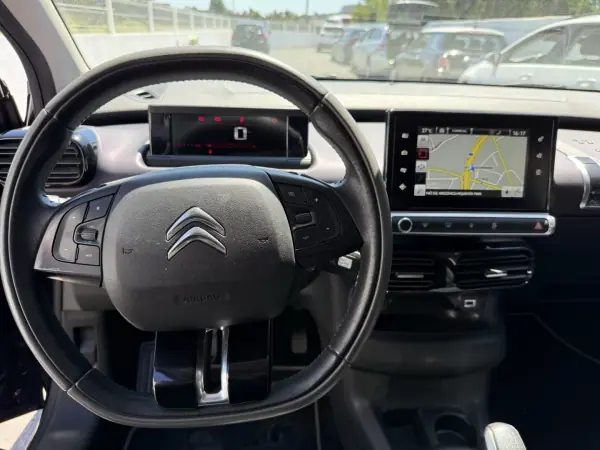 Citroën C4 Cactus 2017 - 8500 EUR, 201000 km - AUTO.MOTO.pt - 201000km - foto 9 de 17