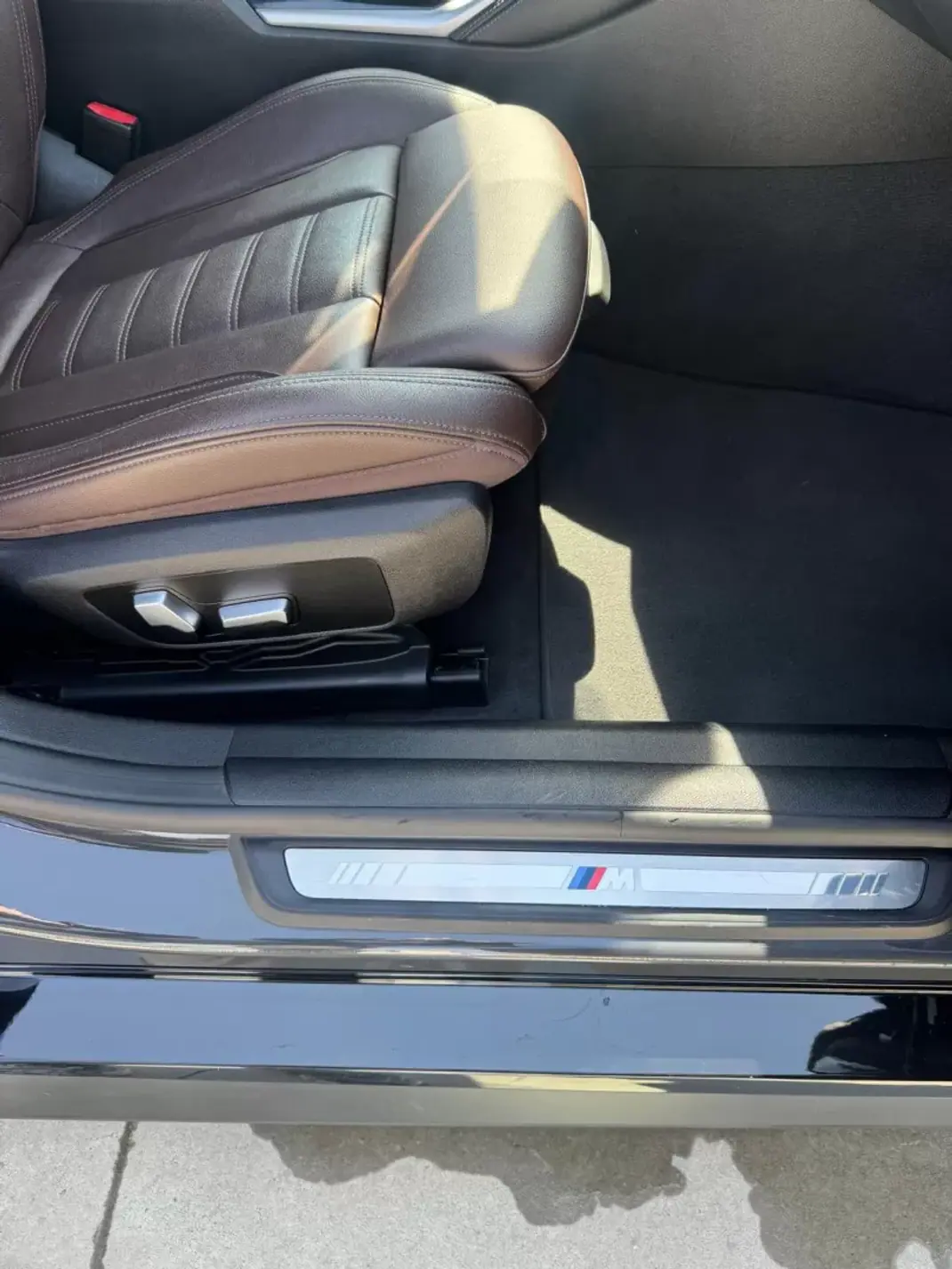 BMW i4 2022 - 53505 EUR, 54000 km - AUTO.MOTO.pt - 54000km - foto 20 de 25