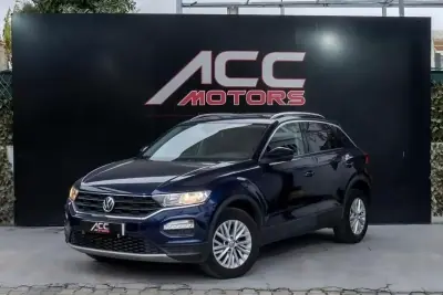 Volkswagen T-Roc 2019 - 21900 EUR, 135000 km - AUTO.MOTO.pt - 135000km - foto 47 de 48