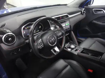 MG ZS 2022 - 20900 EUR, 68000 km - AUTO.MOTO.pt - 68000km - foto 14 de 36