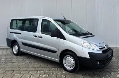 Citroën Jumpy 2015 - 16900 EUR, 135000 km - AUTO.MOTO.pt - 135000km - foto 10 de 39