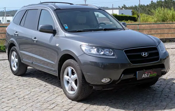 Hyundai Santa Fe 2007 - 5900 EUR, 298896 km - AUTO.MOTO.pt - 298896km - foto 4 de 23