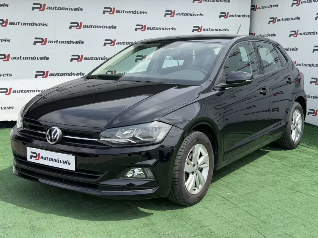 Volkswagen Polo 2019 - 12990 EUR, 62100 km - AUTO.MOTO.pt - 62100km - foto 2 de 18
