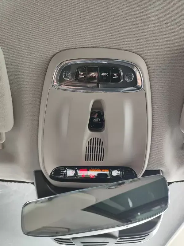 Volvo XC 90 2021 - 49950 EUR, 70500 km - AUTO.MOTO.pt - 70500km - foto 41 de 41
